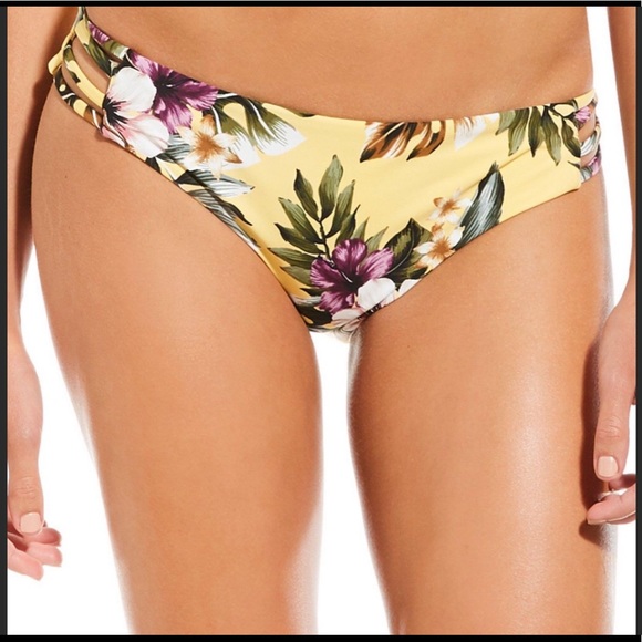 SOLD 🆕GIANNI BINI NORTH SHORE”BIKINI(Sz M). - Picture 2 of 10